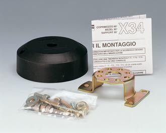 Ultraflex monteringsflange sort 90 gr.