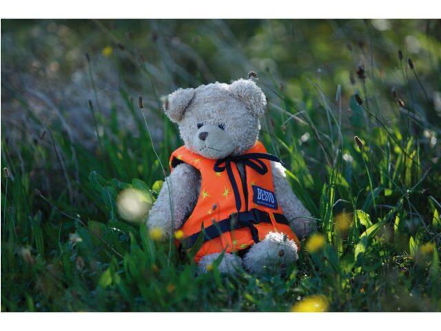 Schwimmweste für den Teddybär Ihres Kindes.?